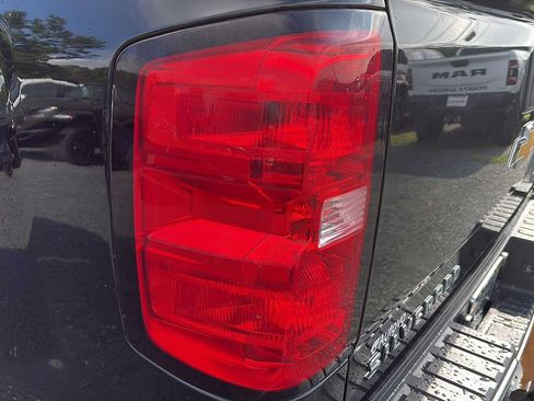 Used 2018 Chevrolet Silverado 2500 LTZ w/ Duramax Plus Package AWD/4WD image 11