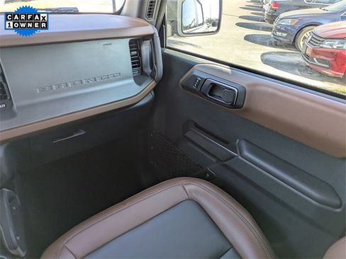 Used 2024 Ford Bronco Outer Banks image 15
