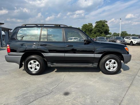 Used 1998 Toyota Land Cruiser AWD/4WD image 3