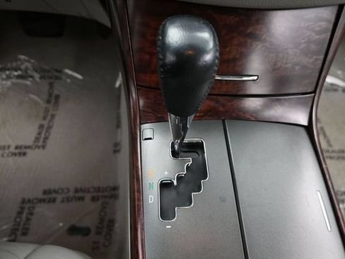 Used 2011 Toyota Avalon FWD image 13