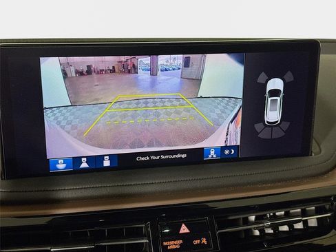 Used 2025 Acura MDX FWD w/ Technology Package image 17