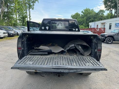 Used 2005 Nissan Titan LE AWD/4WD image 21
