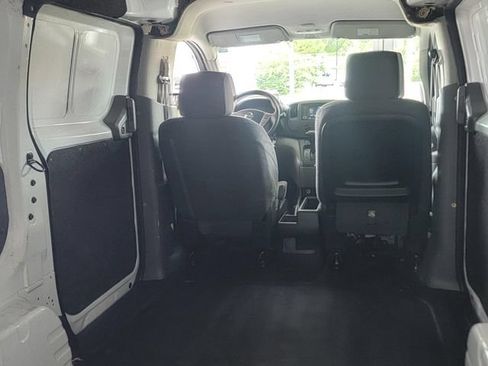 Used 2021 Nissan NV200 S FWD image 25