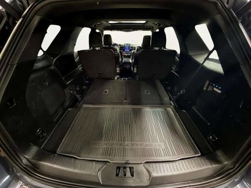 Used 2021 Ford Explorer ST w/ Equipment Group 401A image 9