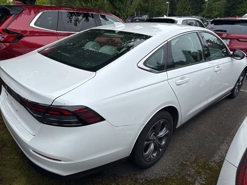 Certified 2024 Honda Accord EX image 4