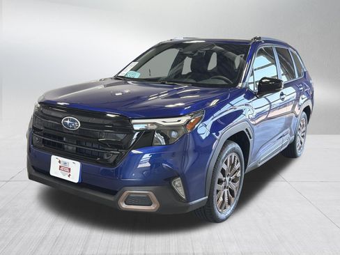 Certified 2025 Subaru Forester Sport w/ Popular Package #1 AWD/4WD image 3