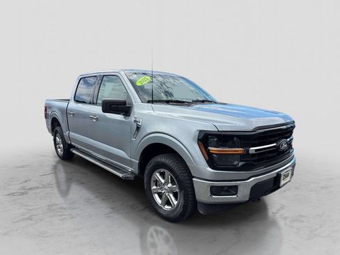 Used 2025 Ford F150 XLT w/ Equipment Group 301A Standard AWD/4WD image 8