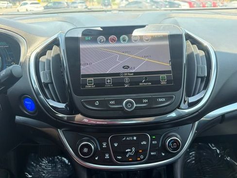 Used 2017 Chevrolet Volt Premier w/ Driver Confidence Package FWD image 21