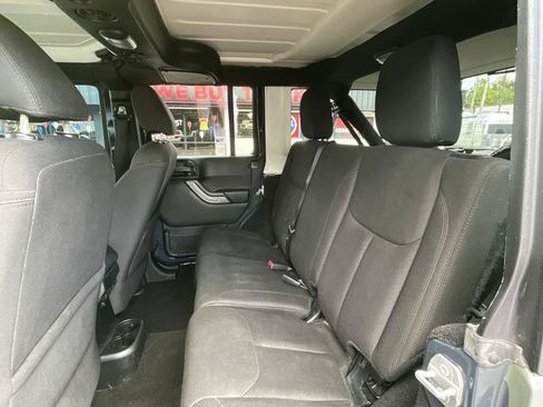 Used 2016 Jeep Wrangler Unlimited Sport w/ Quick Order Package 24S AWD/4WD image 13