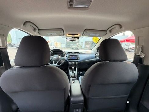Used 2023 Nissan Versa SV FWD image 17