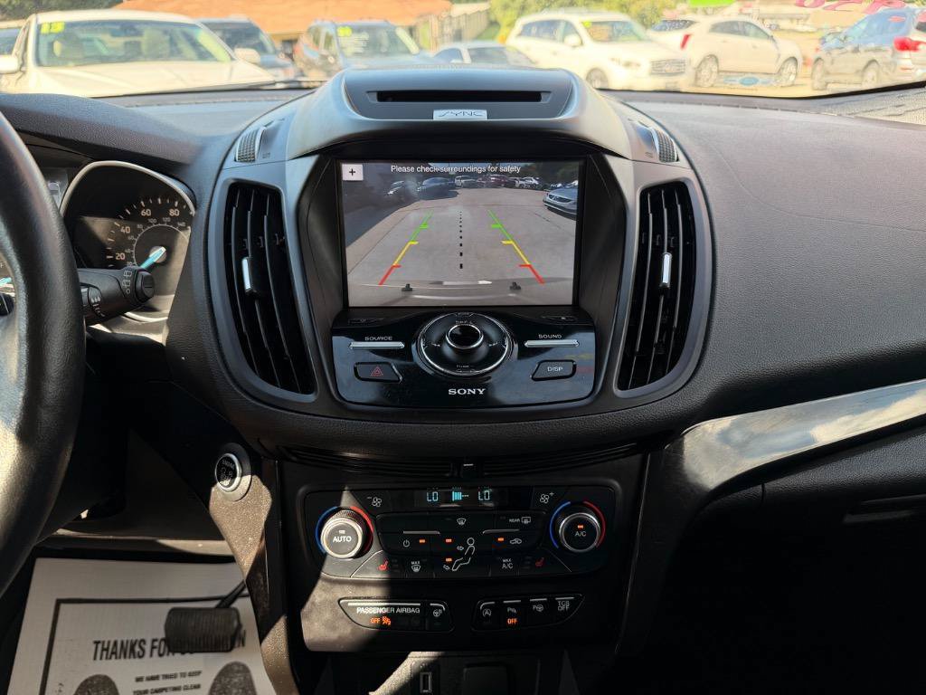 Used 2017 Ford Escape Titanium w/ Equipment Group 301A AWD/4WD image 7