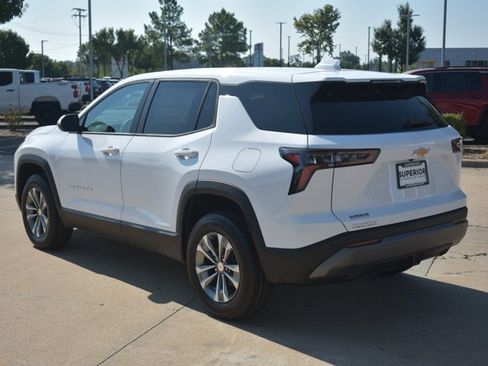 New 2027 Chevrolet Equinox LT FWD image 8