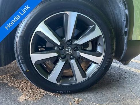 Used 2023 Honda Pilot Touring image 28