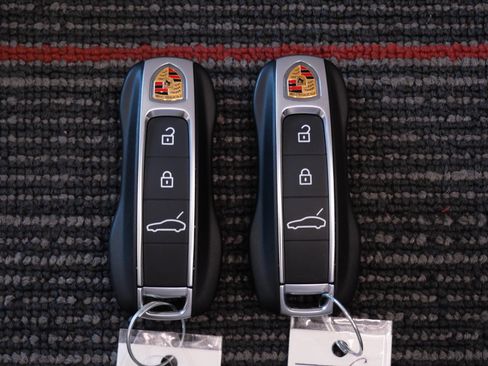 Used 2026 Porsche Panamera GTS AWD/4WD image 22