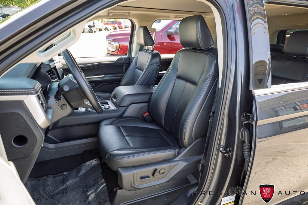 Used 2024 Ford Expedition XLT AWD/4WD image 22