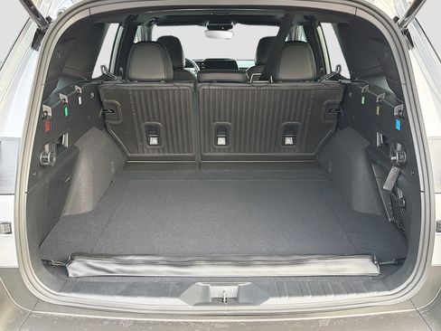 New 2026 Subaru Outback Limited AWD/4WD image 11