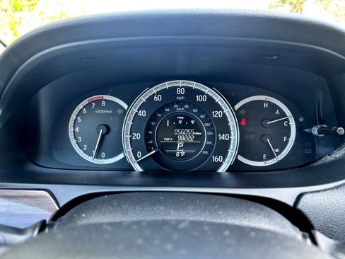 Used 2017 Honda Accord EX image 23