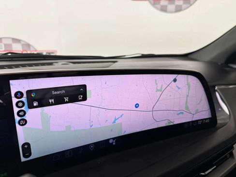 Used 2025 Cadillac XT4 Sport FWD image 19