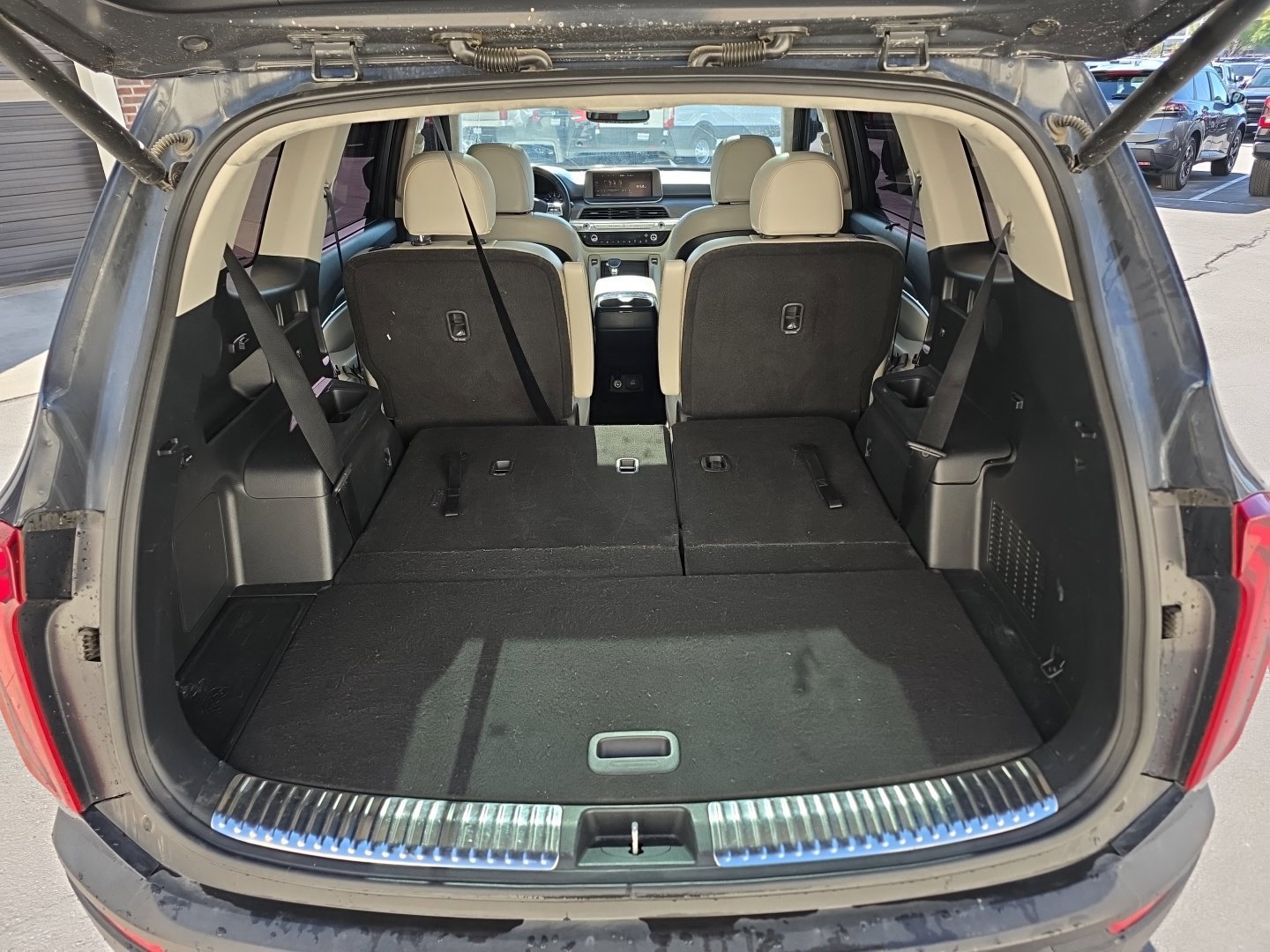 Used 2022 Kia Telluride SX w/ SX Prestige Package AWD/4WD image 32