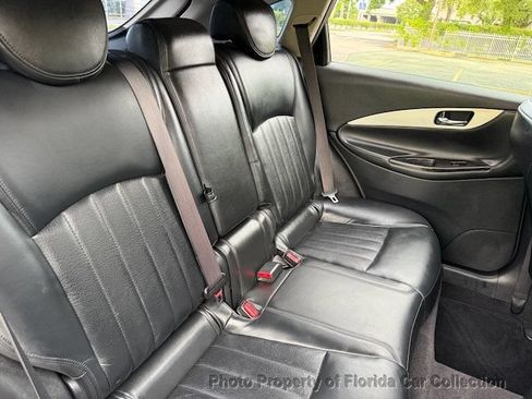 Used 2017 INFINITI QX50 2WD image 38
