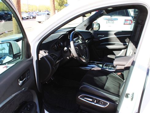 Used 2019 Acura MDX A-Spec image 10