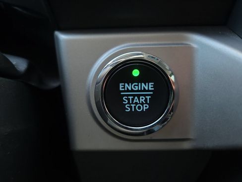 Used 2022 Ford F150 XLT w/ Equipment Group 302A High RWD image 20