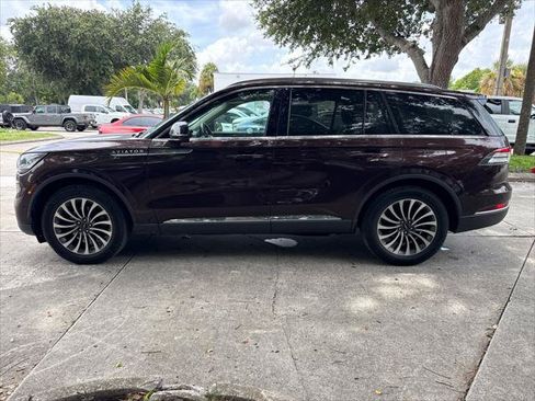 Used 2020 Lincoln Aviator Reserve w/ Equipment Group 201A AWD/4WD image 11
