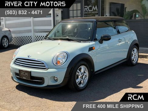 Used 2012 MINI Cooper Hardtop w/ Cold Weather Pkg FWD image 1