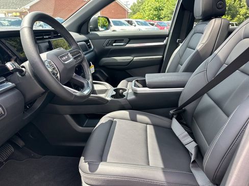 New 2026 GMC Terrain Elevation w/ Elevation Premium Package FWD image 10