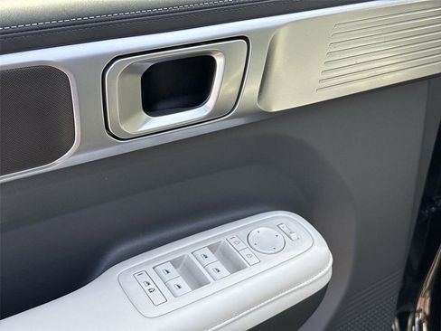 Used 2025 Hyundai Santa Fe SEL image 20