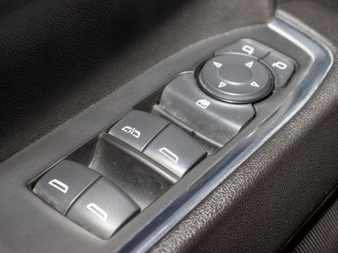 Used 2023 Chevrolet Silverado 1500 LT w/ Protection Package image 25