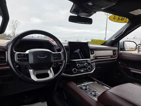 Used 2024 Ford Expedition Limited AWD/4WD image 48