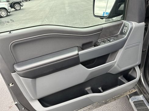 Used 2024 Ford F150 XLT w/ Mobile Office Package image 13
