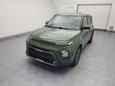 Used 2022 Kia Soul EX image 15