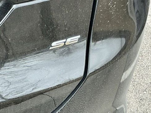 Used 2015 Ford Fusion SE image 8