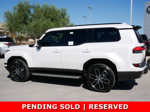 New 2026 Lexus GX 550 w/ Cold Area Package image 5