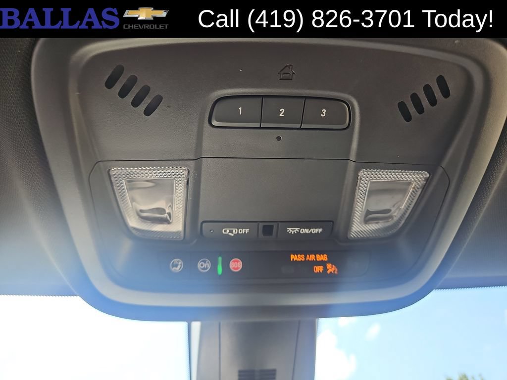 Certified 2023 Chevrolet Traverse LT FWD image 21