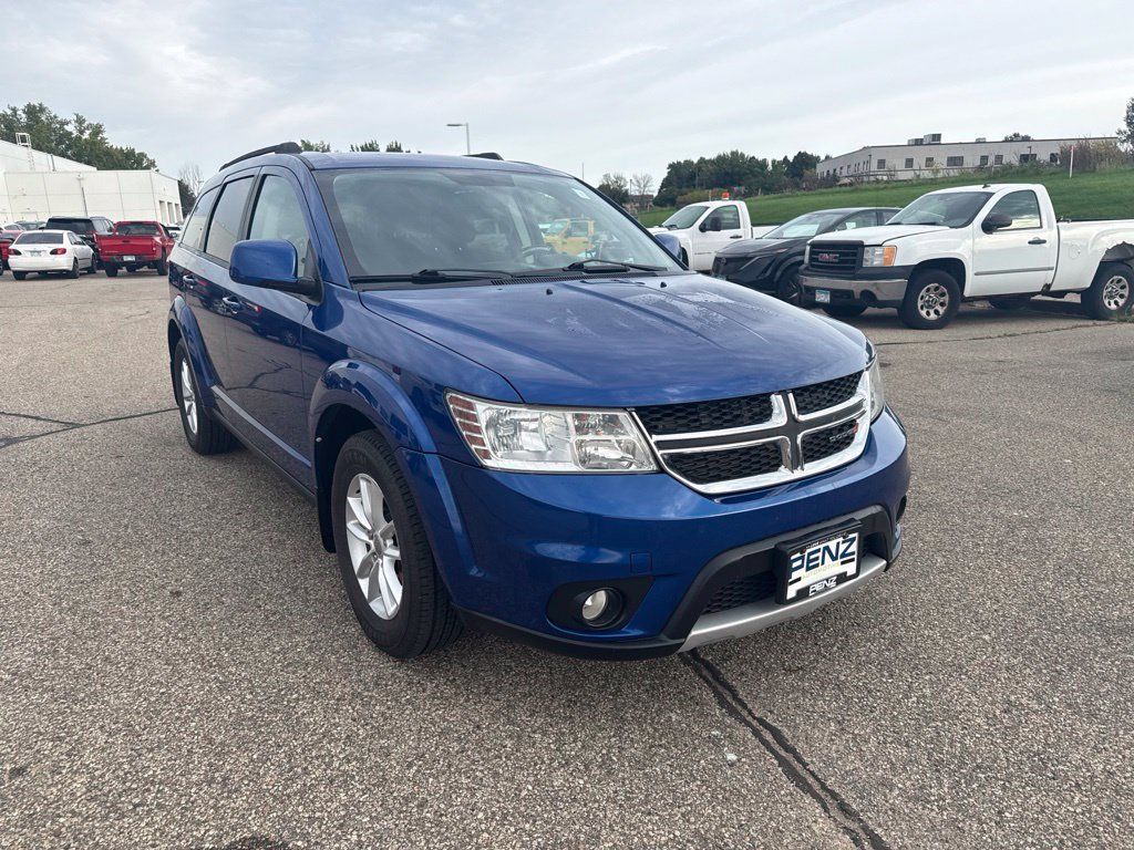 Used 2015 Dodge Journey SXT w/ Flexible Seating Group AWD/4WD image 3