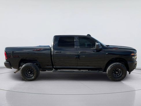 Used 2025 RAM 2500 Tradesman AWD/4WD image 2