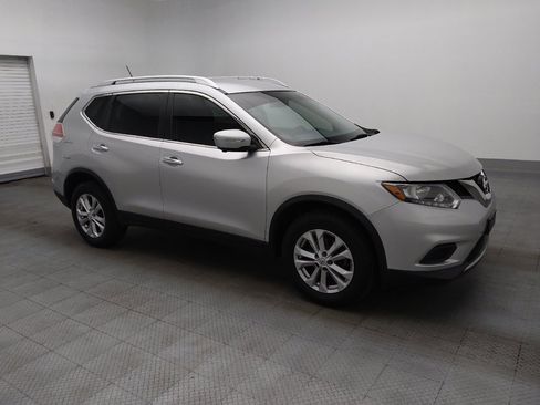 Used 2015 Nissan Rogue SV w/ SV Premium Package image 11