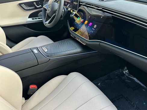 Used 2026 Mercedes-Benz E 350 Sedan image 27