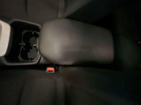 Certified 2024 Toyota RAV4 XLE image 21