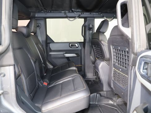 Used 2021 Ford Bronco Badlands image 14