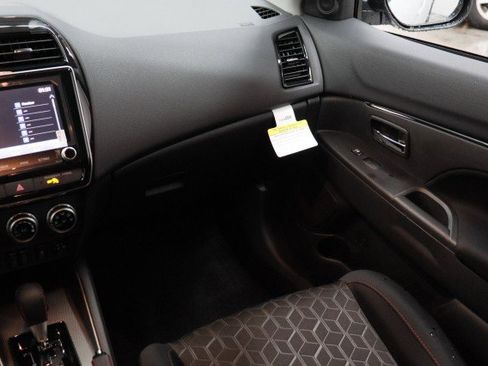 New 2026 Mitsubishi Outlander Sport LE AWD/4WD image 22