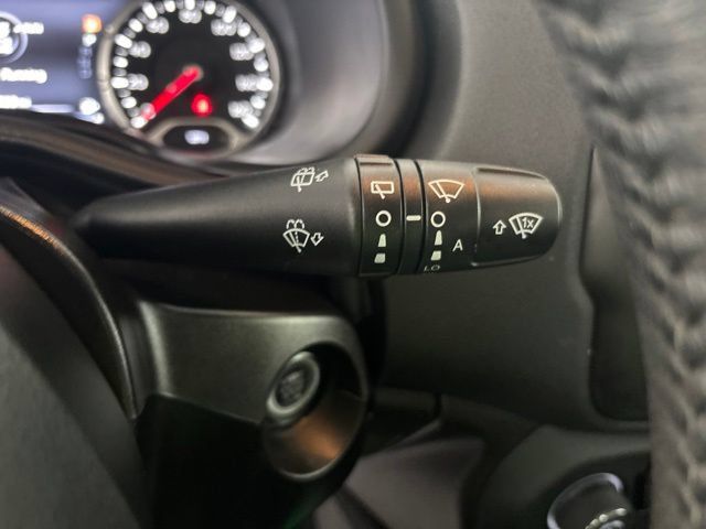 Used 2023 Jeep Renegade Altitude w/ Convenience Group I AWD/4WD image 9