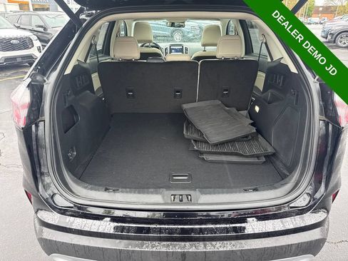 Used 2024 Ford Edge Titanium w/ Equipment Group 301A AWD/4WD image 11