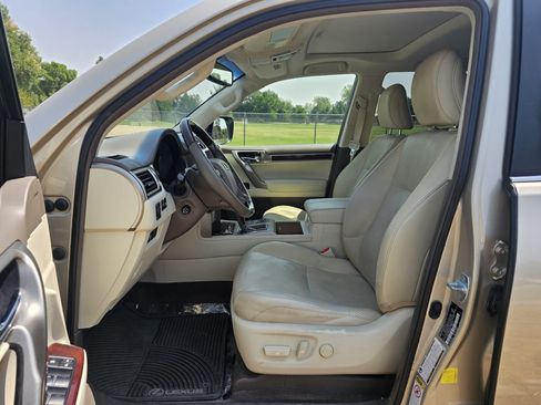 Used 2012 Lexus GX 460 w/ Comfort Plus Pkg AWD/4WD image 9