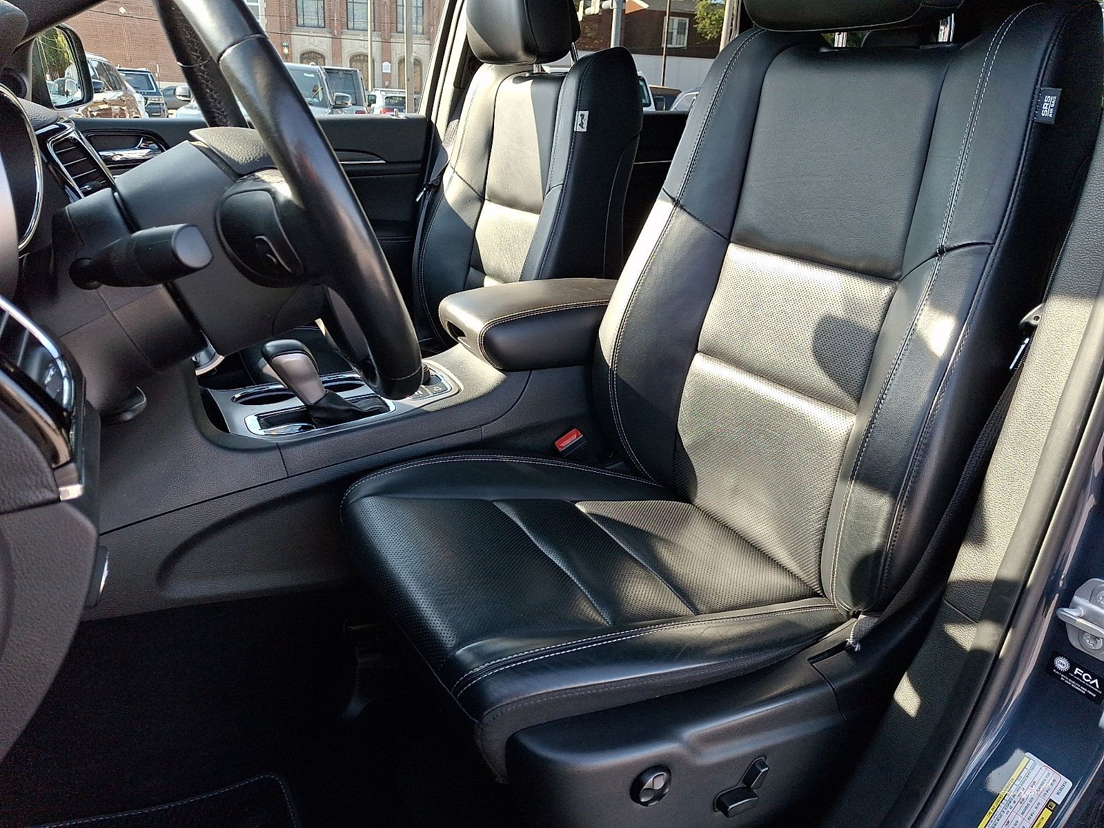 Used 2021 Jeep Grand Cherokee Limited w/ Quick Order Package 28K 80th AWD/4WD image 14