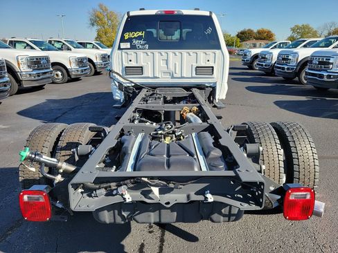 New 2025 Ford F450 XL image 8