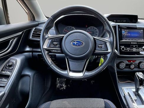 Used 2018 Subaru Crosstrek 2.0i Premium w/ Popular Package #3 AWD/4WD image 8